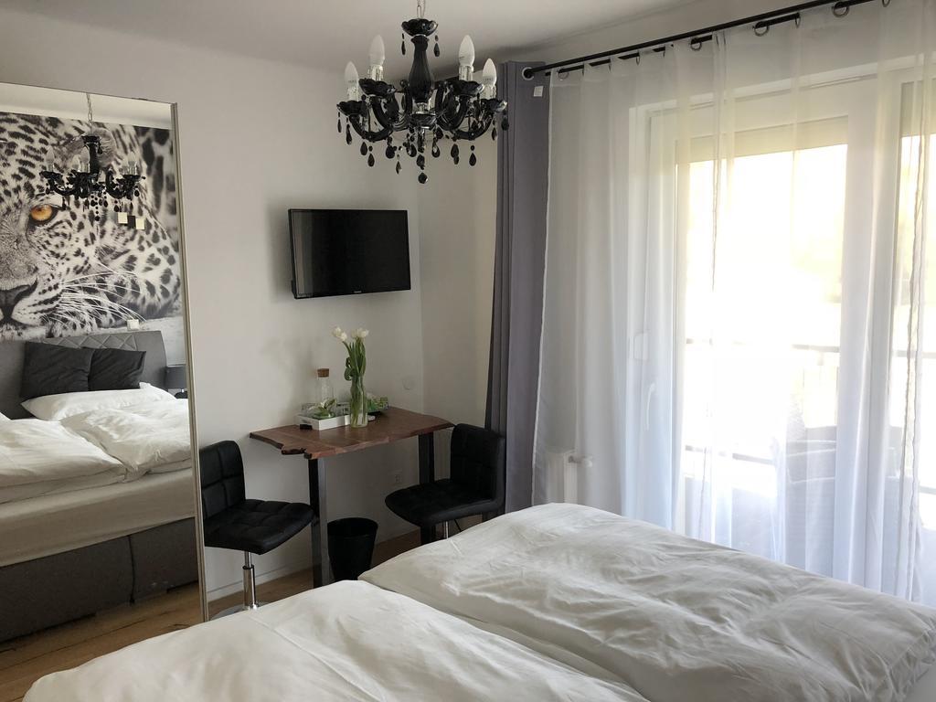 Enjoyit Rooms Velden am Woerthersee Exterior photo