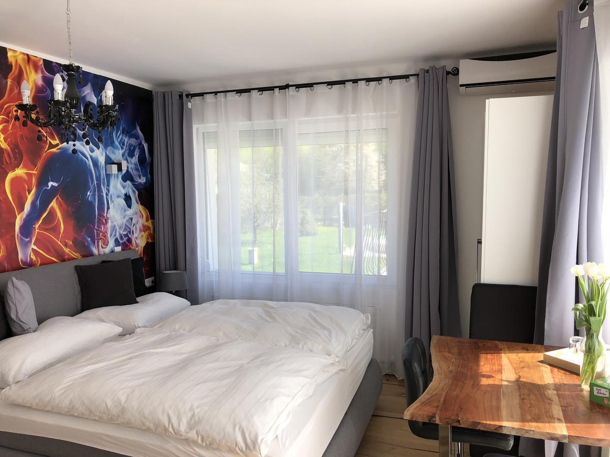 Enjoyit Rooms Velden am Woerthersee Exterior photo